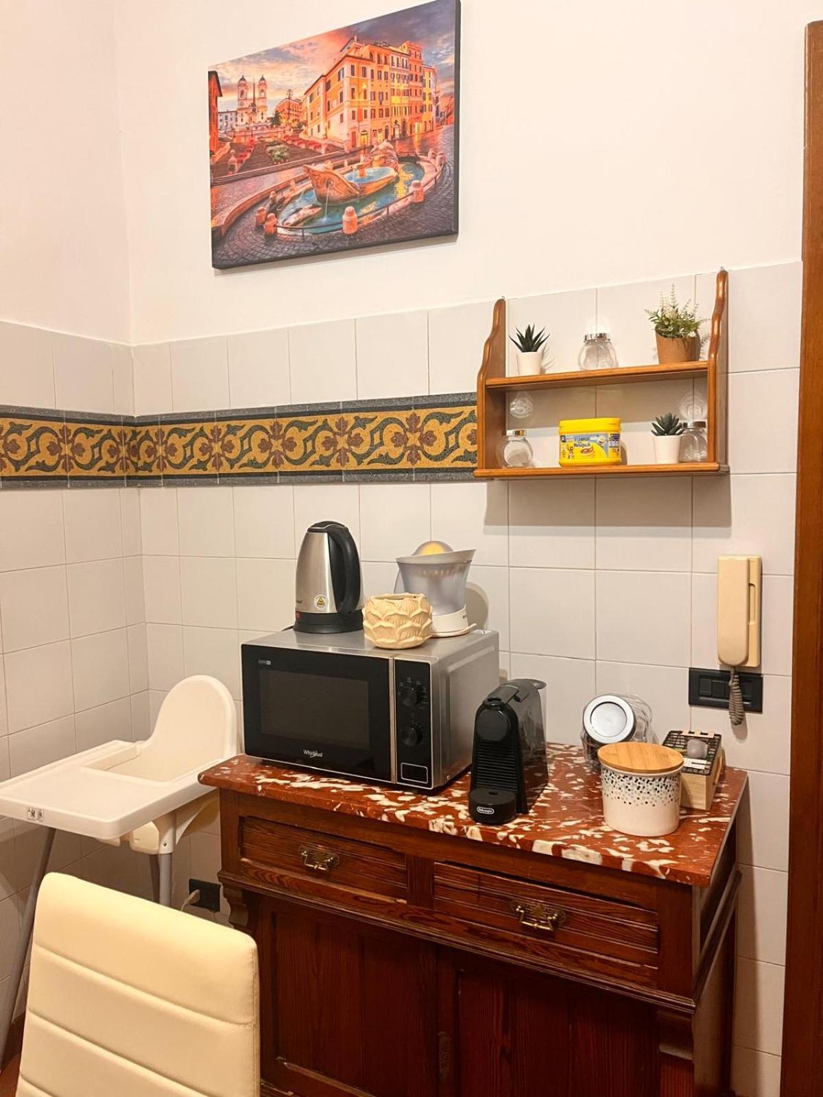 Monia Coliseum Apartment Рим Екстер'єр фото